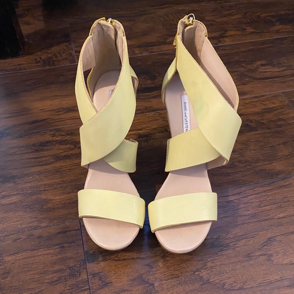 Diane von FURSTENBERG Yellow Wedge